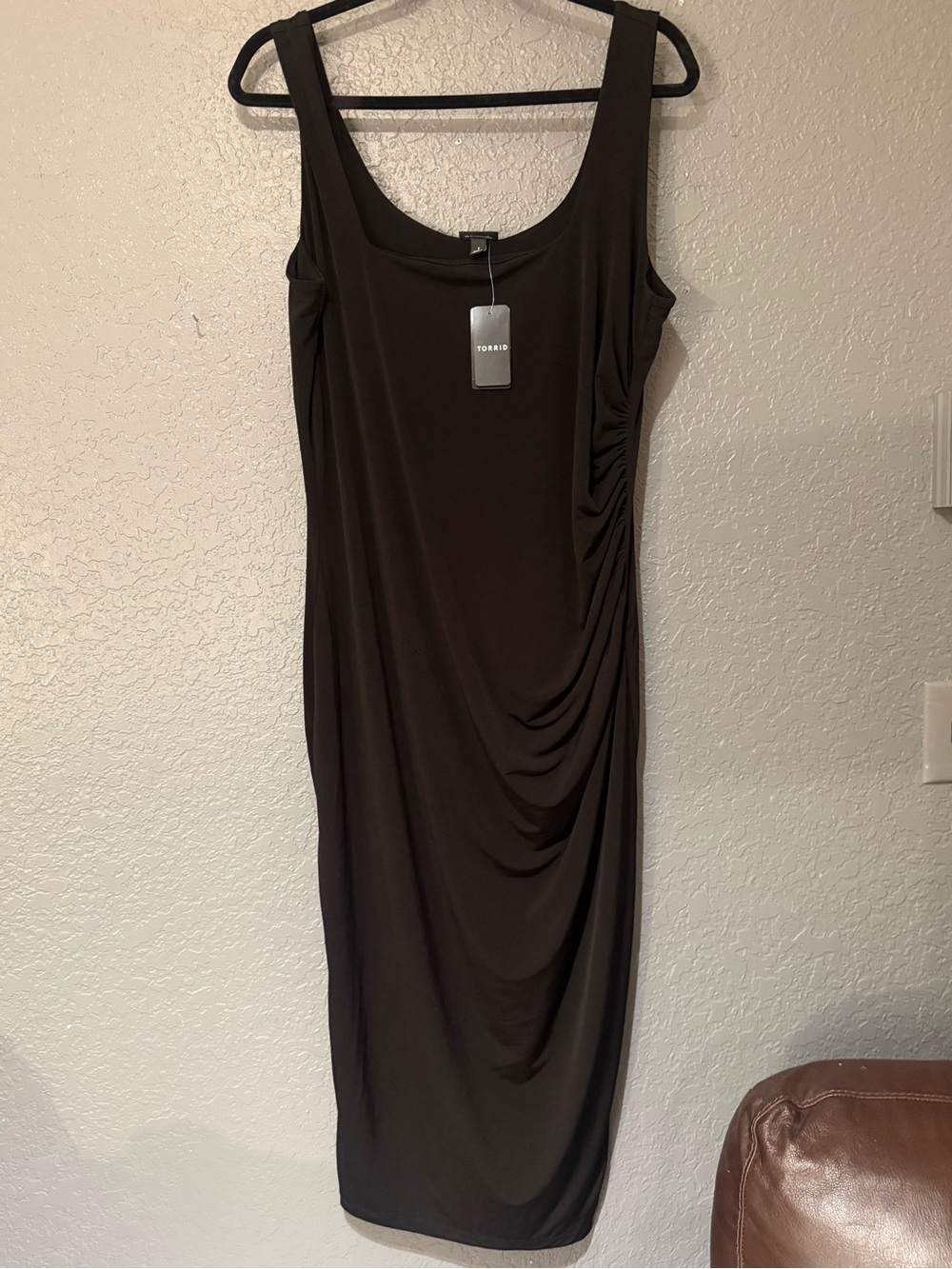 torrid 1X NWTS Black Square-Neck Ruched Midi Dress - Picture 9 of 10